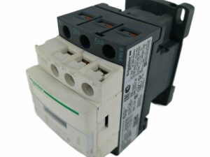 Stycznik LC1D18P7 Schneider, TeSys Deca, 3 biegunowy, 18A, cewka 230V AC (4)